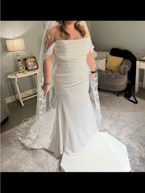 Mikaella 2435 white wedding dress with removable off-the-shoulder straps